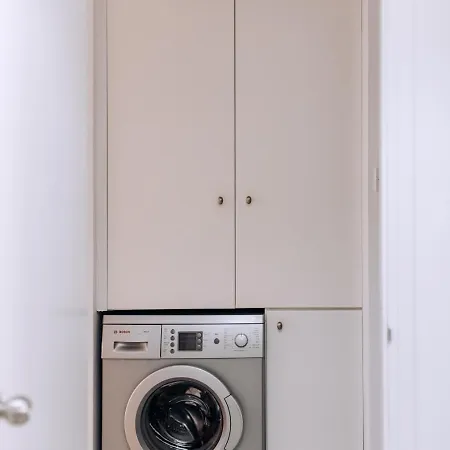 Stunning Sea & Sky View- 3br, Pool ,amazing Balcony * Trimitusa