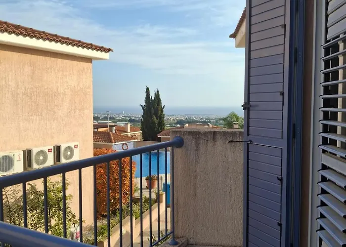 Stunning Sea & Sky View- 3br, Pool ,amazing Balcony アパート Trimitusa