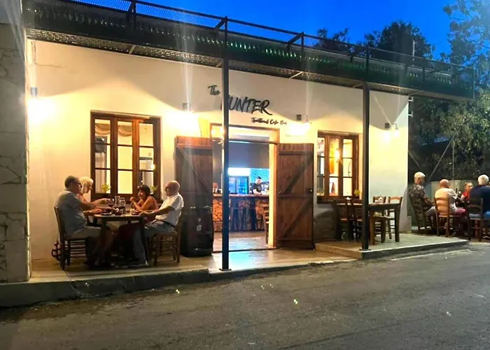 Stunning Sea & Sky View- 3br, Pool ,amazing Balcony