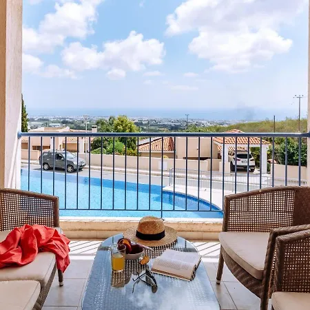 Stunning Sea & Sky View- 3br, Pool ,amazing Balcony Apartmán *