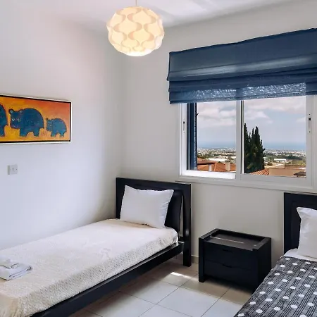 Apartment Stunning Sea & Sky View- 3br, Pool ,amazing Balcony *